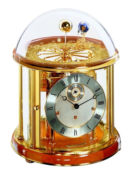 Hermle Tellurium Messing kersenhout – klassiek & warm