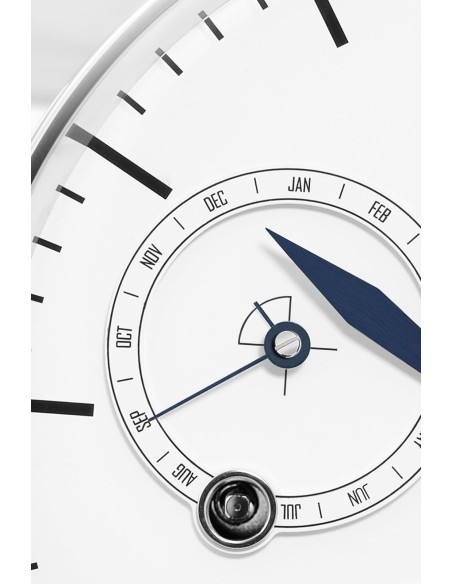 Hermle Perpetual Calendar zwart/wit – met blauwe wijzers