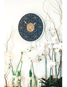 Hermle wandklok met houten bloemmotief – blauw