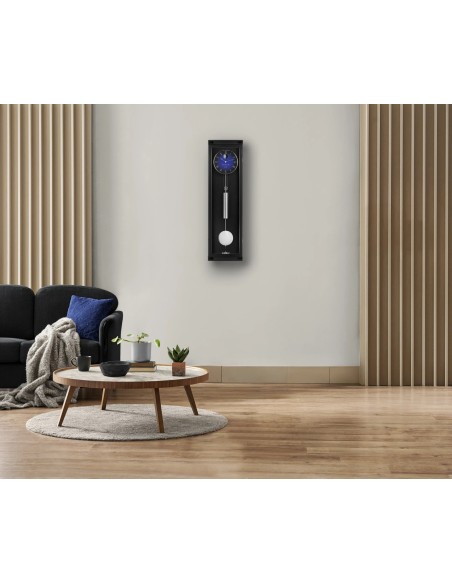 Hermle Hudson regulateur zwart-blauw – maan aan de muur