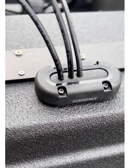 Scanstrut Dekdoorvoer Zwart tot 15 mm | Shipsworld